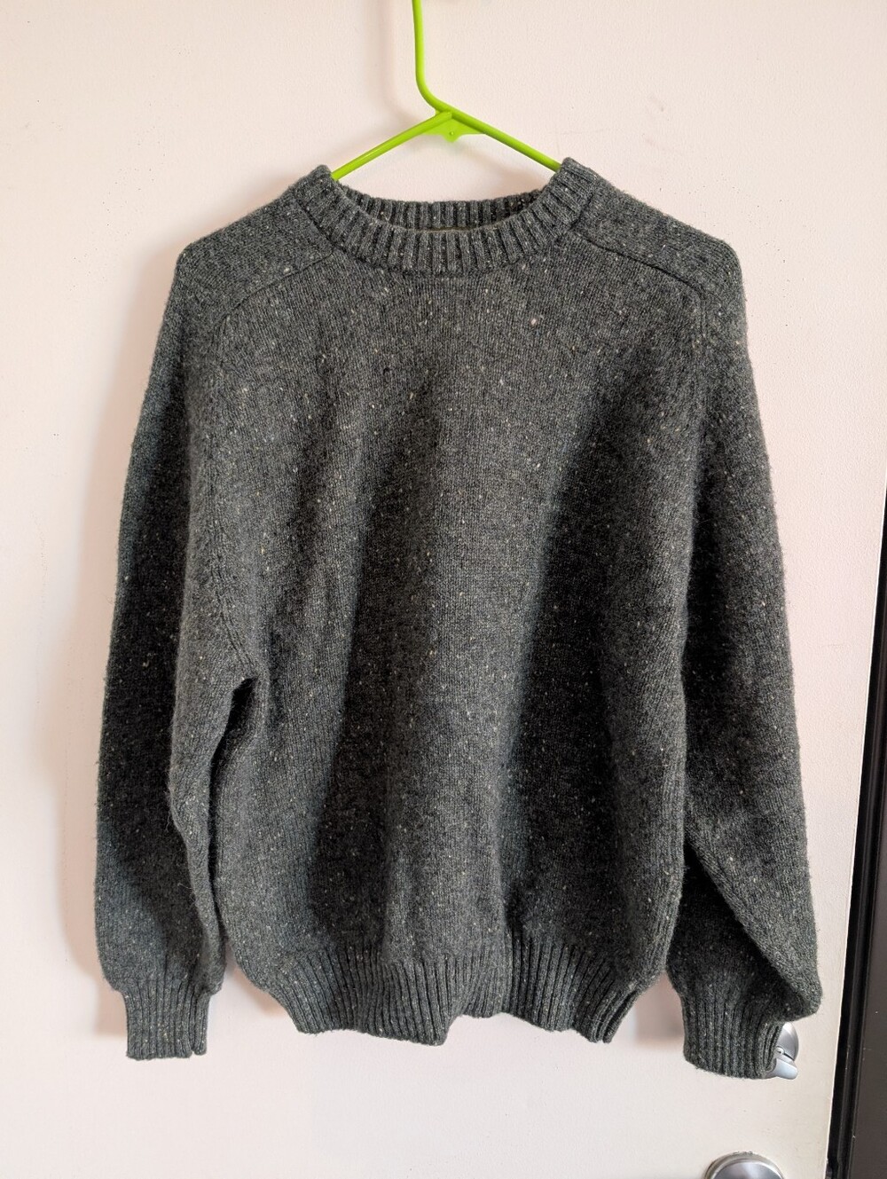 100% Wool Grey Tweed Crewneck Sweater